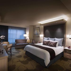 Deluxe Turm Zimmer mit Kingsize-Bett